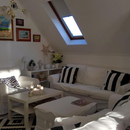 Leander Apartman Balatonlelle Eksteriør bilde